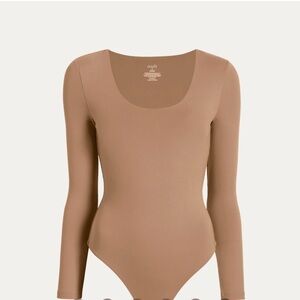 Nuuds Long Sleeve Scoop Neck Bodysuit, Cinnamon Size XS